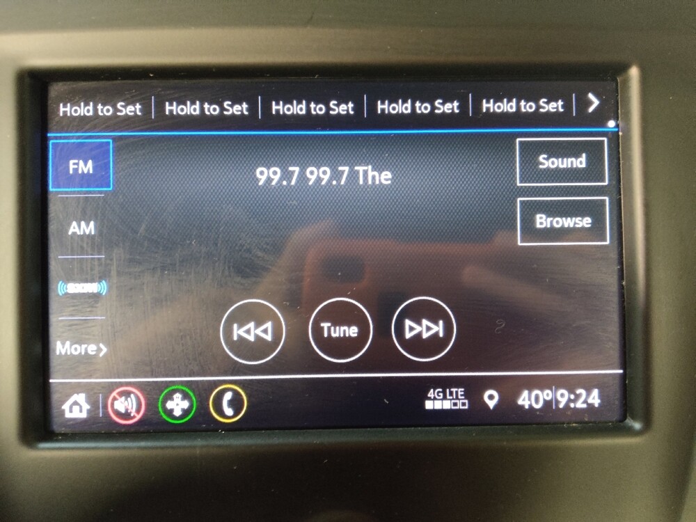 2020 Chevrolet Equinox in Greenville, SC 29607 - 18108538 25