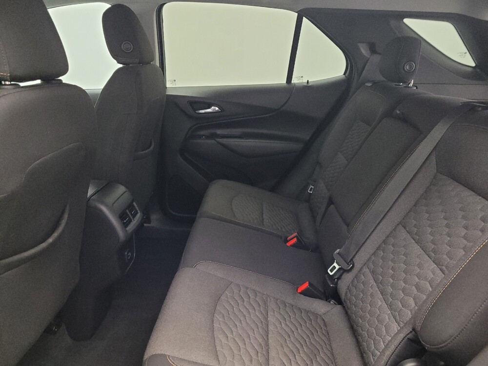 2020 Chevrolet Equinox in Greenville, SC 29607 - 18108538 18