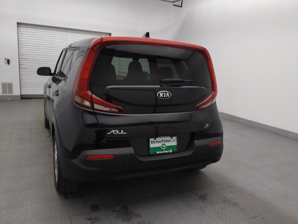 2021 Kia Soul in Charlotte, NC 28273 - 18108541 6