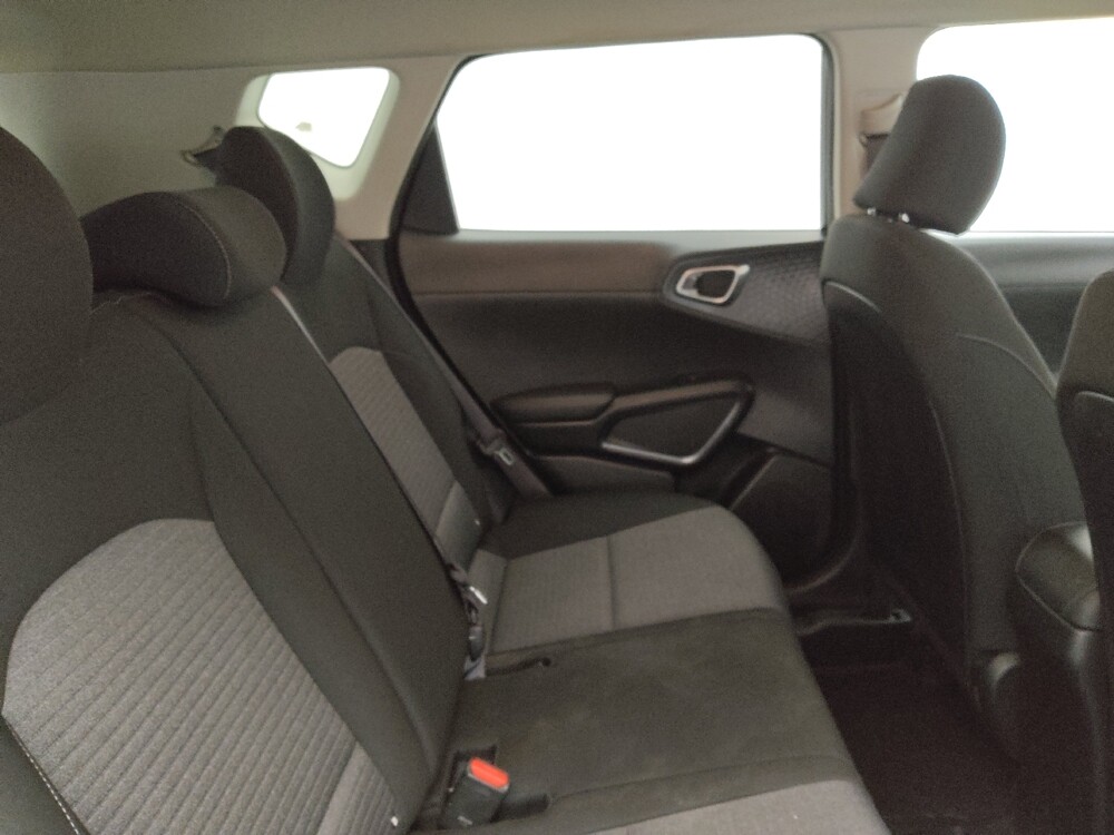 2021 Kia Soul in Charlotte, NC 28273 - 18108541 19