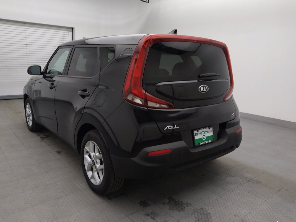 2021 Kia Soul in Charlotte, NC 28273 - 18108541 5