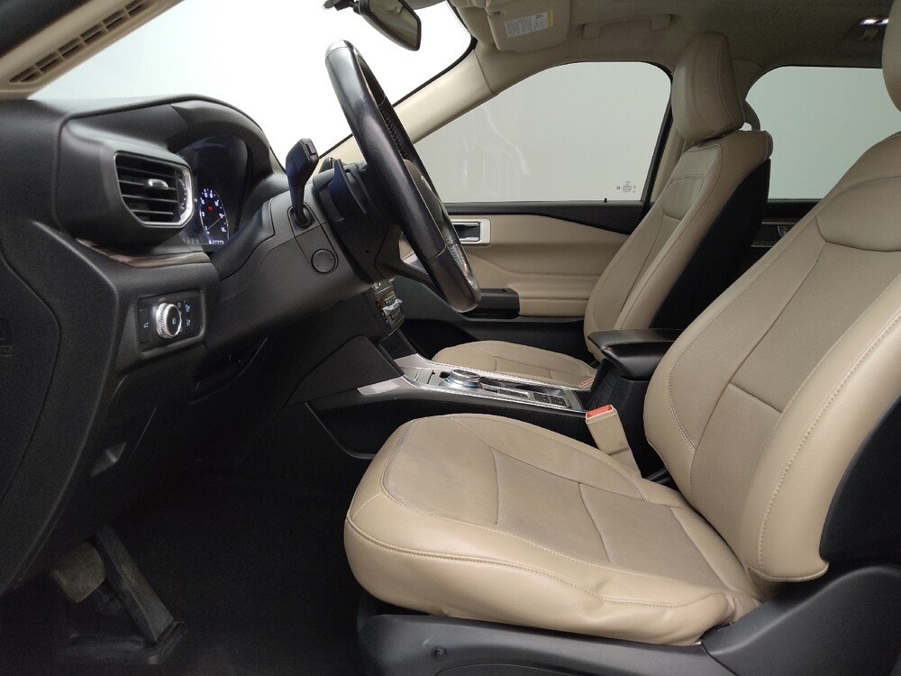 2020 Ford Explorer in Lakewood, CO 80215 - 18108550 17