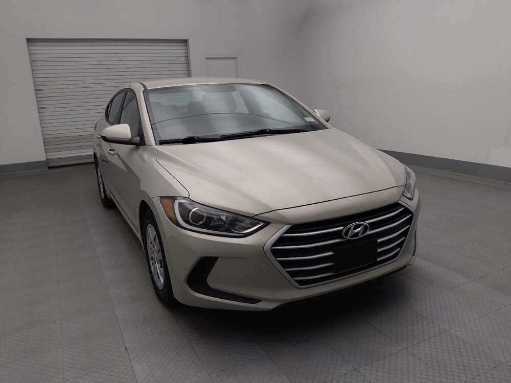 2017 Hyundai Elantra in Lakewood, CO 80215 - 18108552 14