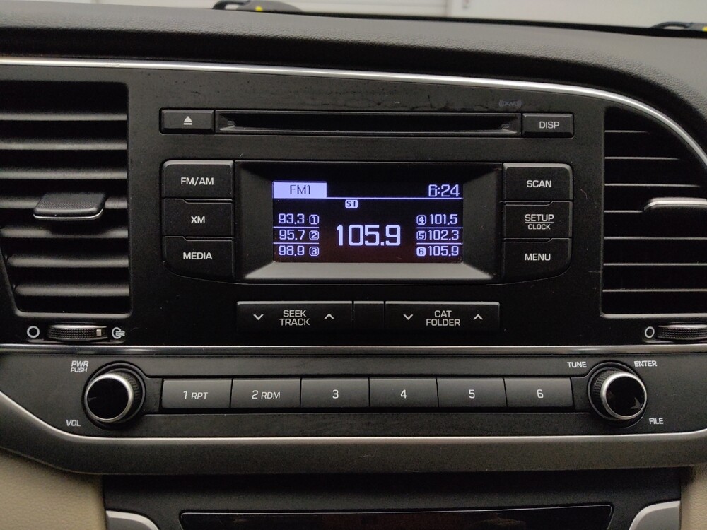 2017 Hyundai Elantra in Lakewood, CO 80215 - 18108552 25