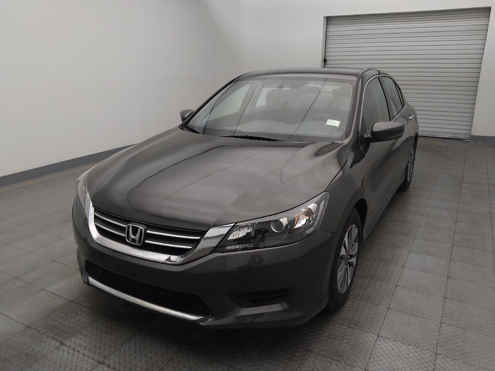 2013 Honda Accord in Houston, TX 77074 - 18108564 15