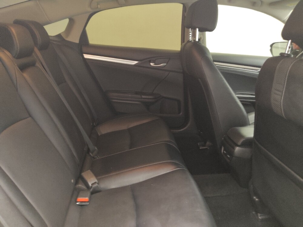 2019 Honda Civic in Lakewood, CO 80215 - 18108570 19
