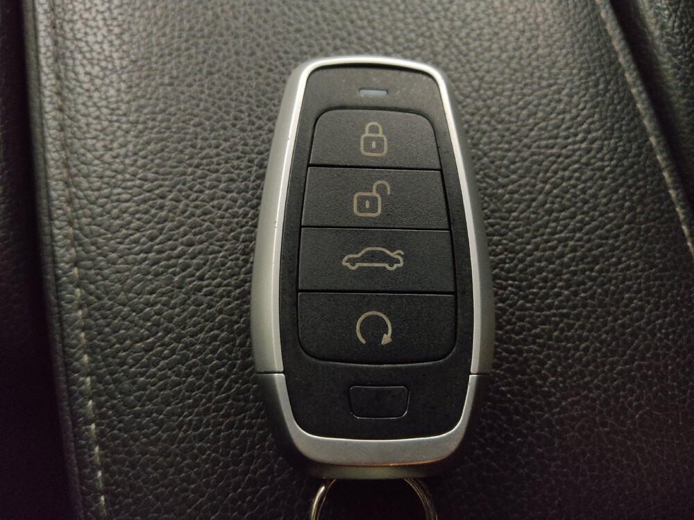 2019 Honda Civic in Lakewood, CO 80215 - 18108570 32