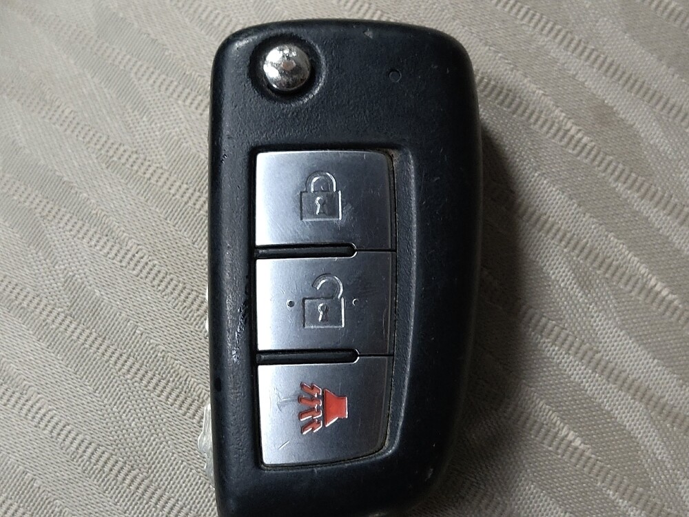 2017 Nissan Rogue in Houston, TX 77034 - 18108579 32