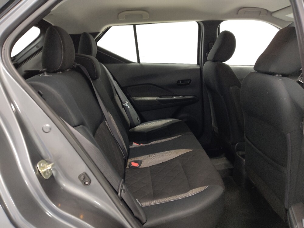 2020 Nissan Kicks in Columbus, OH 43231 - 18108590 19