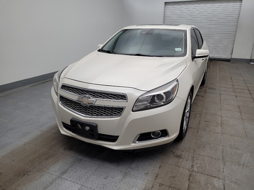 2013 Chevrolet Malibu in Lexington, KY 40509 - 18108591 15