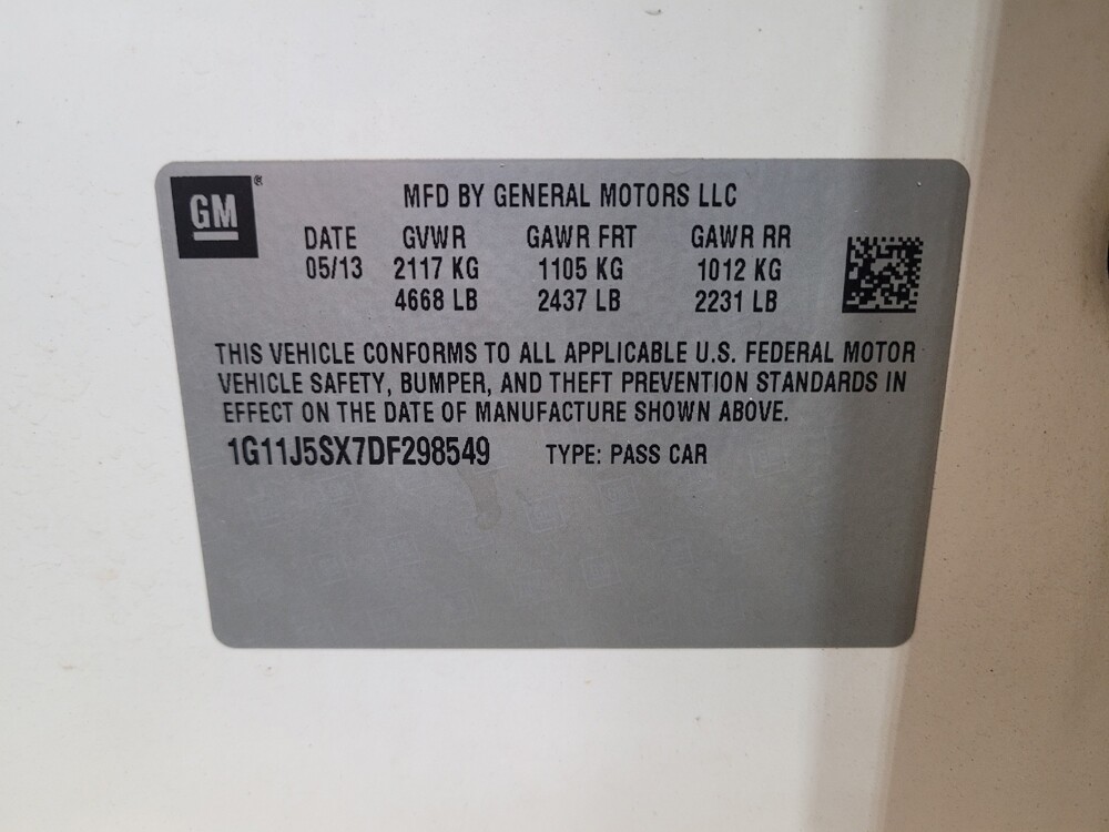 2013 Chevrolet Malibu in Lexington, KY 40509 - 18108591 33