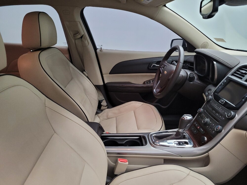 2013 Chevrolet Malibu in Lexington, KY 40509 - 18108591 21