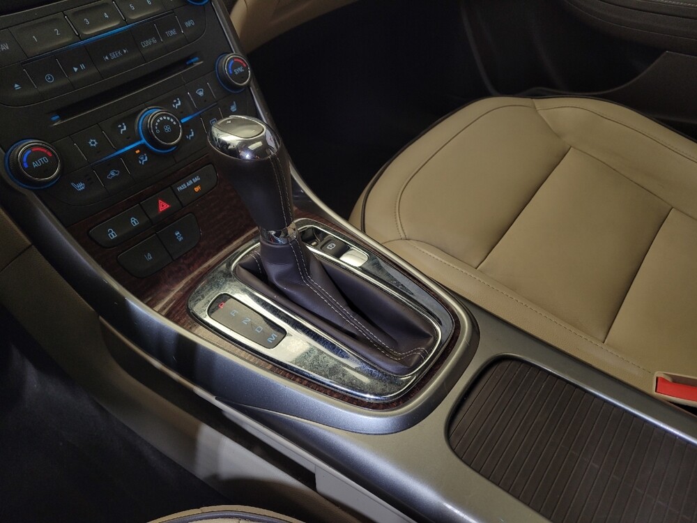 2013 Chevrolet Malibu in Lexington, KY 40509 - 18108591 26