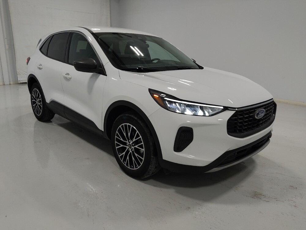 2023 Ford Escape in Columbus, OH 43231 - 18108593 13