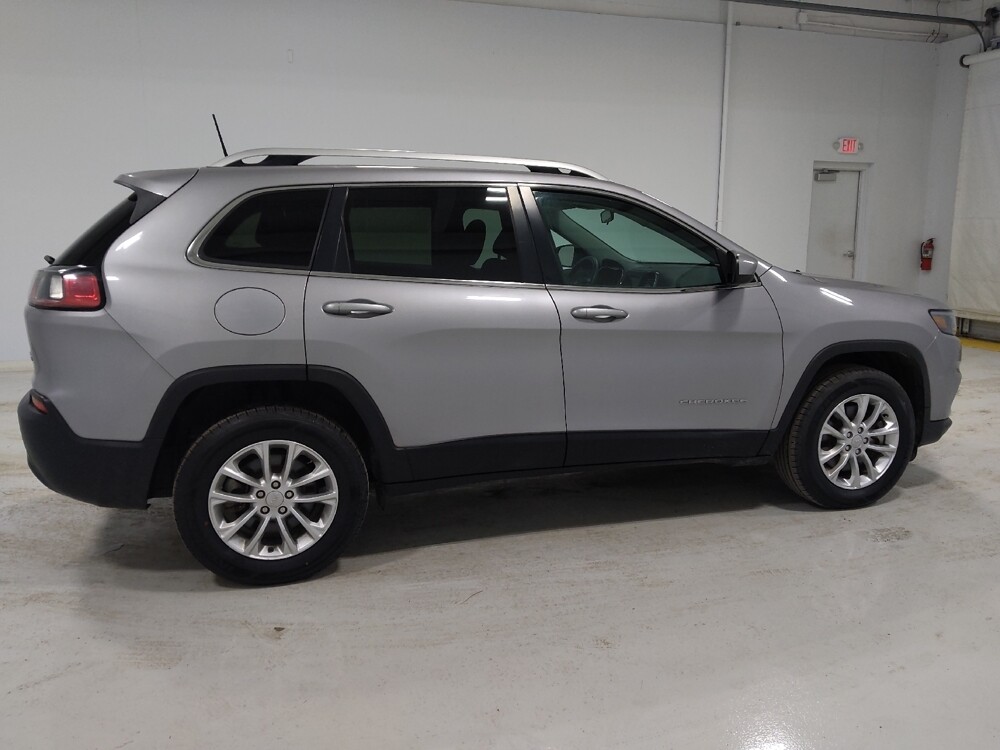 2019 Jeep Cherokee in Columbus, OH 43228 - 18108597 10