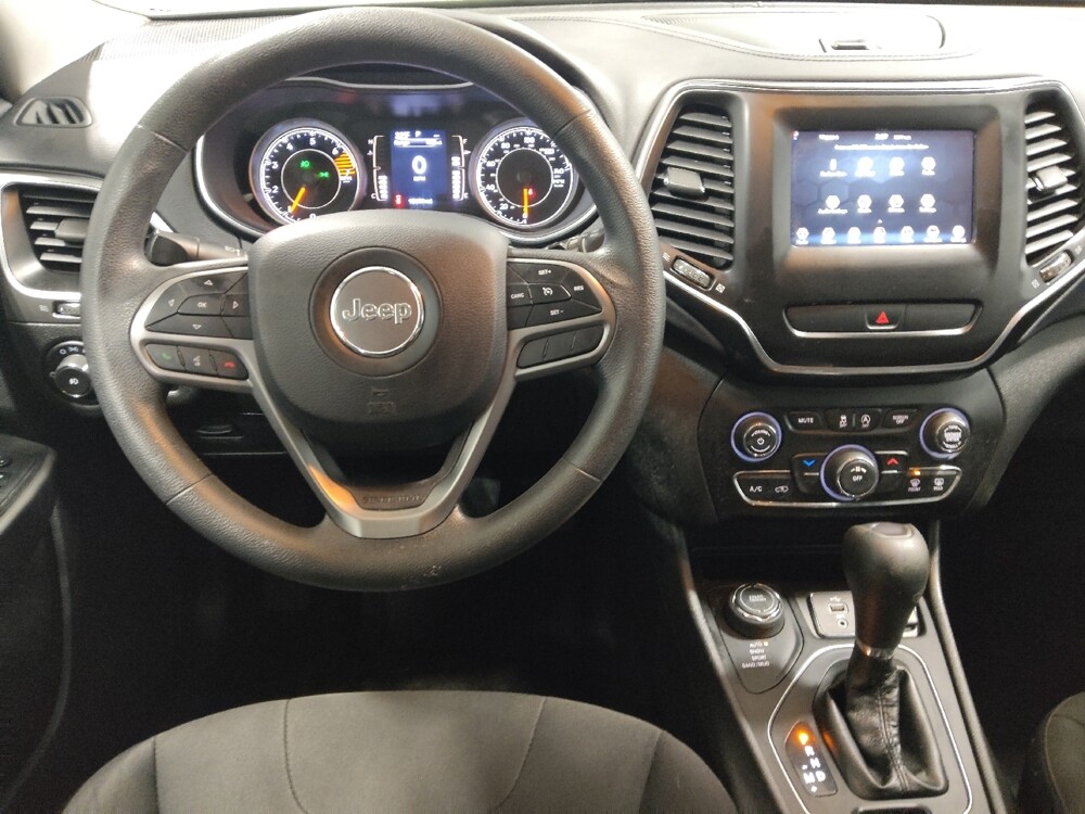 2019 Jeep Cherokee in Columbus, OH 43228 - 18108597 22