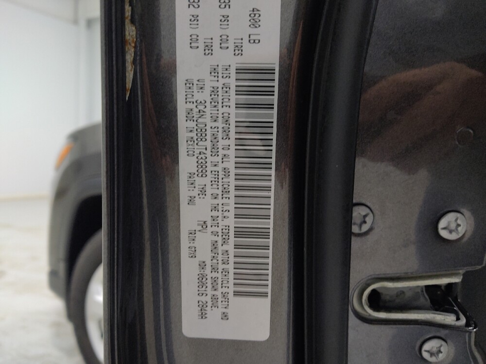 2018 Jeep Compass in Columbus, OH 43228 - 18108598 33