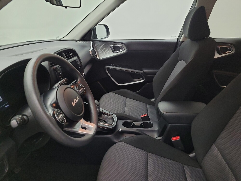 2023 Kia Soul in Miamisburg, OH 45342 - 18108599 17