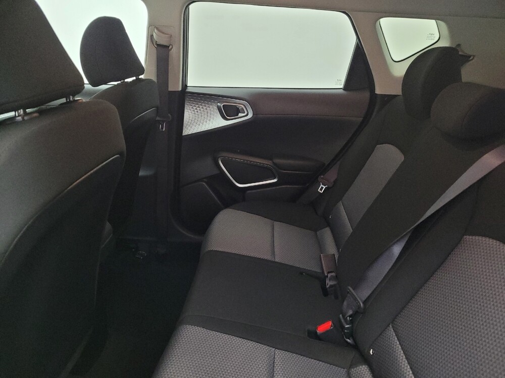 2023 Kia Soul in Miamisburg, OH 45342 - 18108599 18