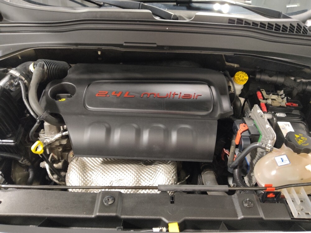 2016 Jeep Renegade in Columbus, OH 43228 - 18108600 30