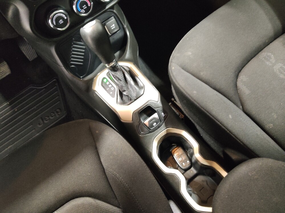 2016 Jeep Renegade in Columbus, OH 43228 - 18108600 26