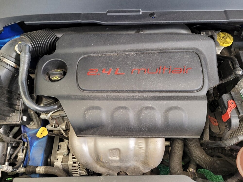 2022 Jeep Compass in Ft Wayne, IN 46805 - 18108601 30