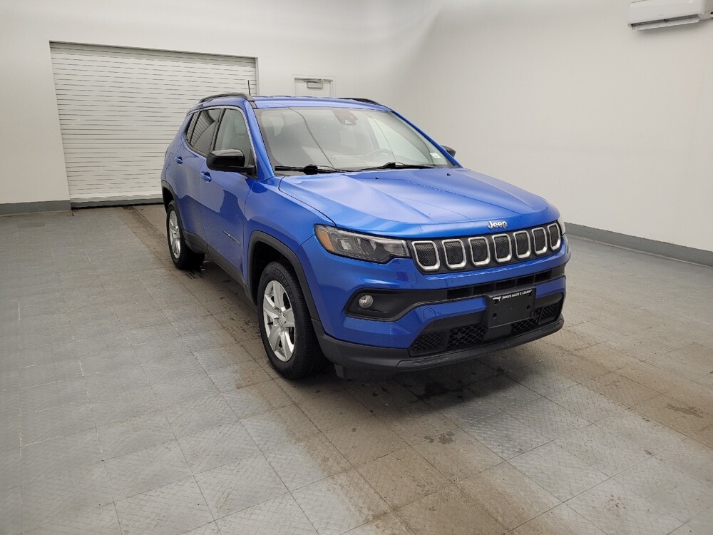 2022 Jeep Compass in Ft Wayne, IN 46805 - 18108601 13