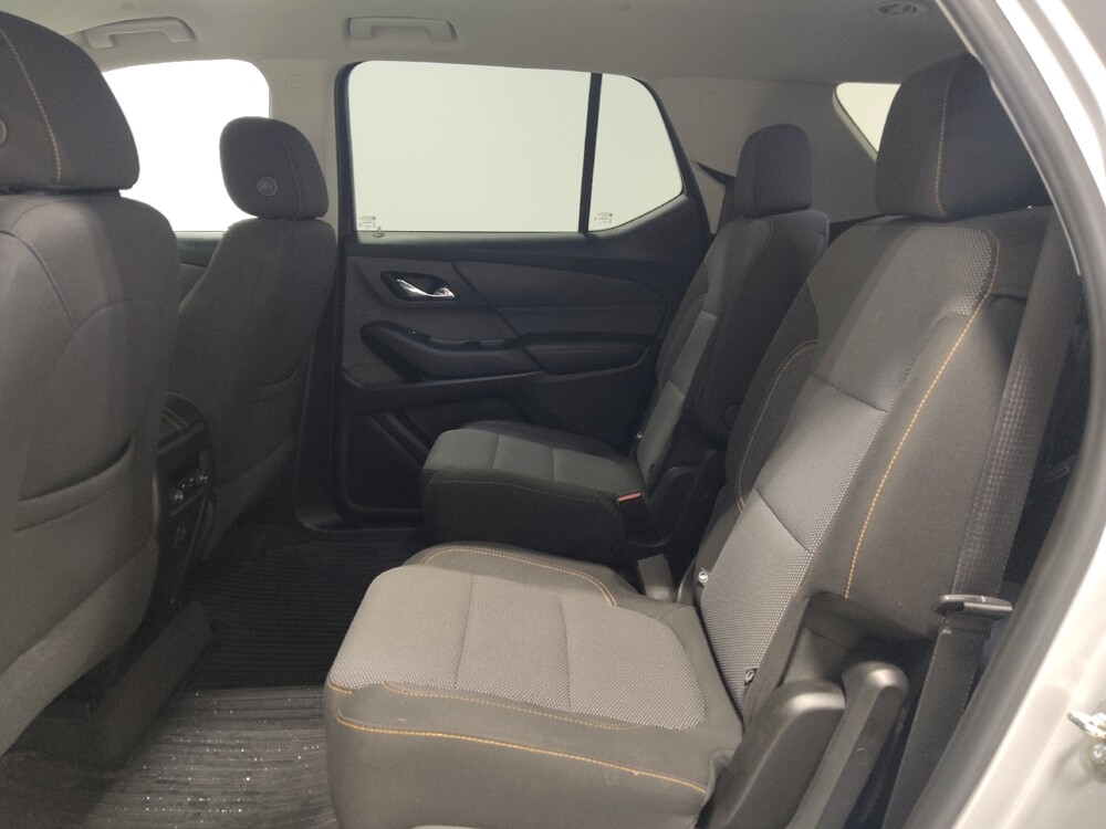 2019 Chevrolet Traverse in Columbus, OH 43228 - 18108606 18
