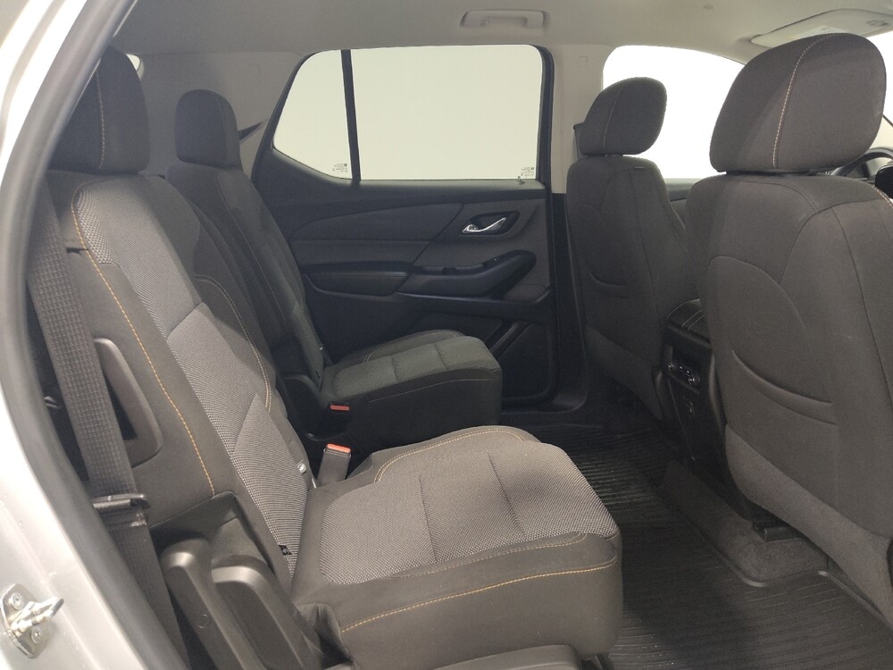 2019 Chevrolet Traverse in Columbus, OH 43228 - 18108606 19