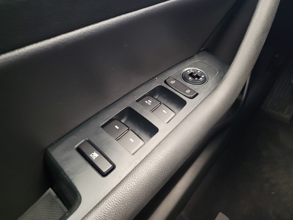 2017 Hyundai Sonata in Lexington, KY 40509 - 18108610 27