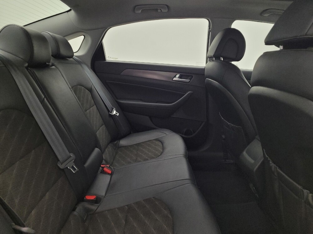 2017 Hyundai Sonata in Lexington, KY 40509 - 18108610 19