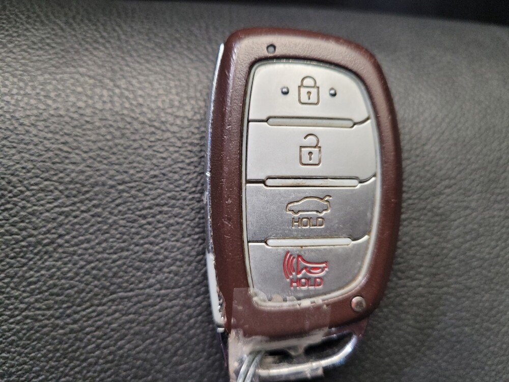 2017 Hyundai Sonata in Lexington, KY 40509 - 18108610 32