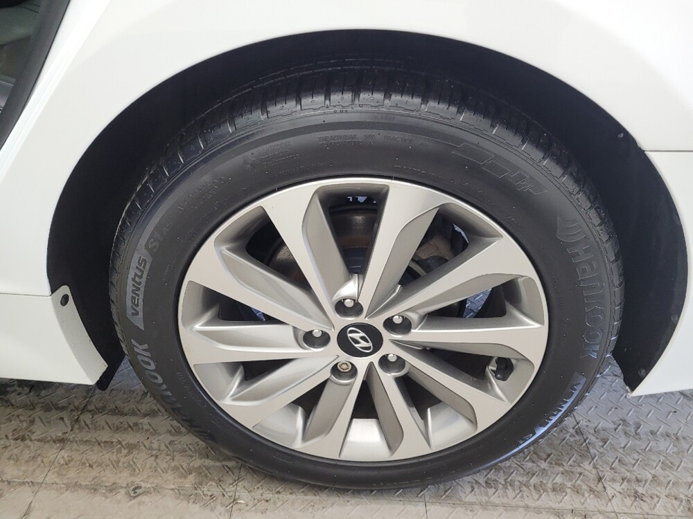 2017 Hyundai Sonata in Lexington, KY 40509 - 18108610 31