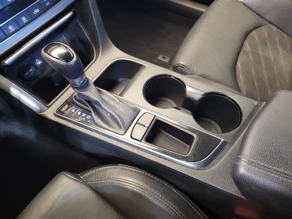 2017 Hyundai Sonata in Lexington, KY 40509 - 18108610 26