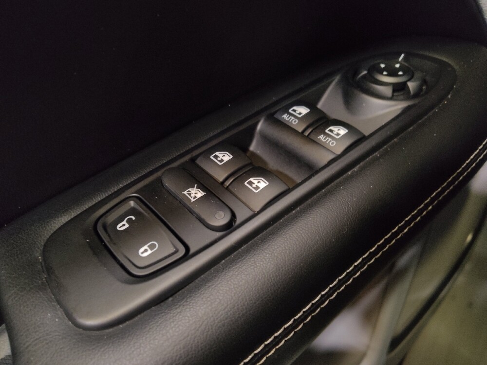 2021 Jeep Compass in Savannah, GA 31419 - 18108614 27