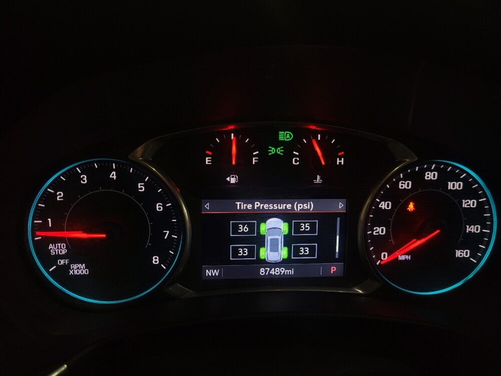 2019 Chevrolet Equinox in Pittsburgh, PA 15237 - 18108623 23