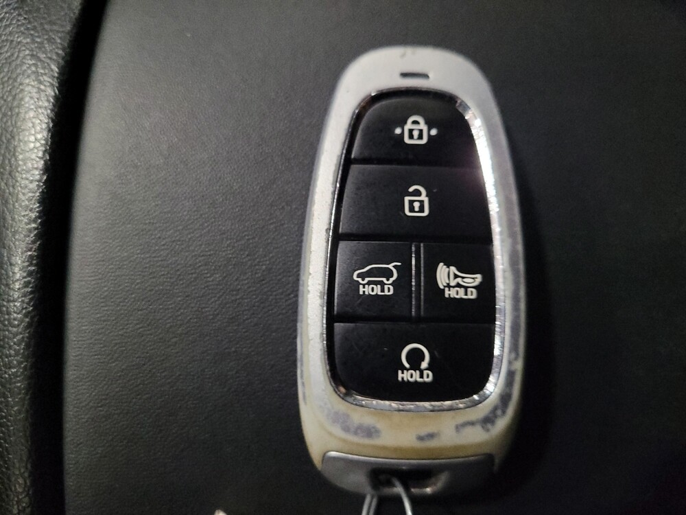 2023 Hyundai Santa Fe in Pittsburgh, PA 15237 - 18108630 32