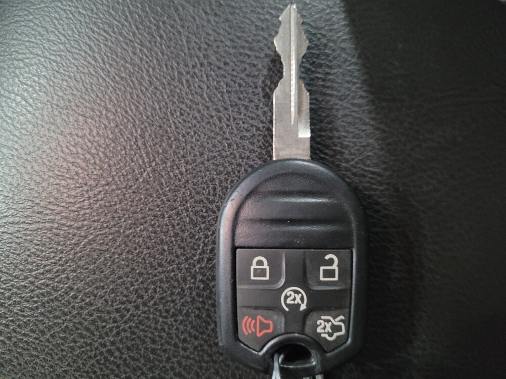 2014 Ford Flex in Owings Mills, MD 21117 - 18108631 32