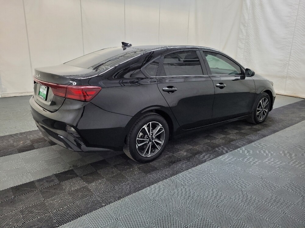2022 Kia Forte in Langhorne, PA 19047 - 18108639 10