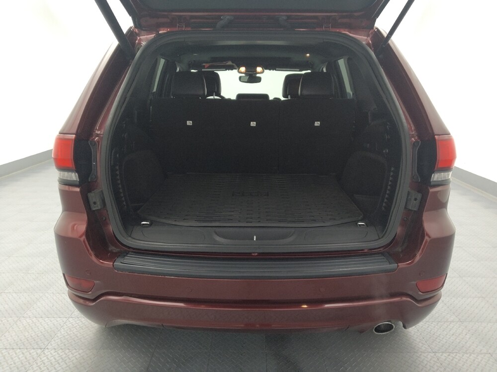 2019 Jeep Grand Cherokee in Topeka, KS 66611 - 18108645 29