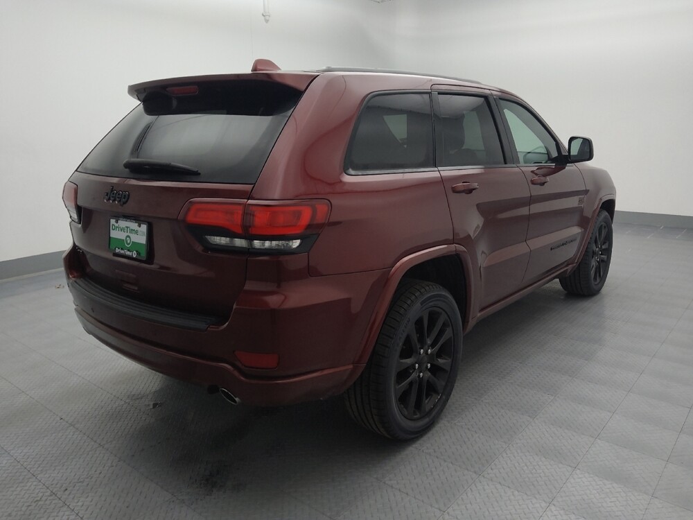 2019 Jeep Grand Cherokee in Topeka, KS 66611 - 18108645 9