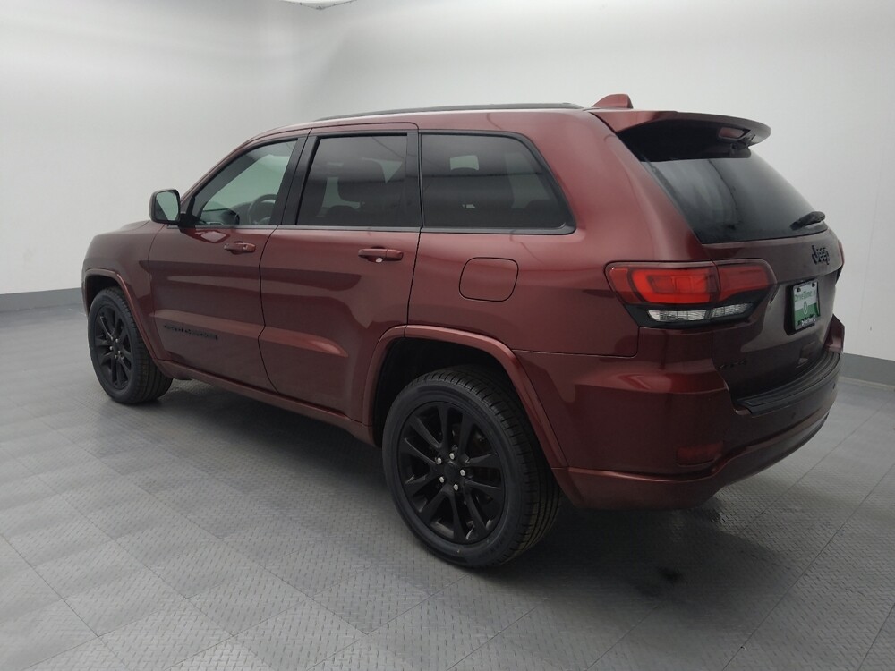 2019 Jeep Grand Cherokee in Topeka, KS 66611 - 18108645 3