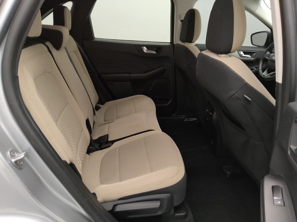 2021 Ford Escape in Gladstone, MO 64118 - 18108646 19