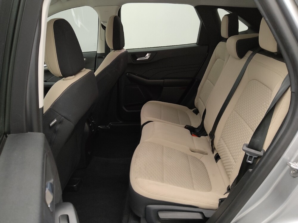 2021 Ford Escape in Gladstone, MO 64118 - 18108646 18