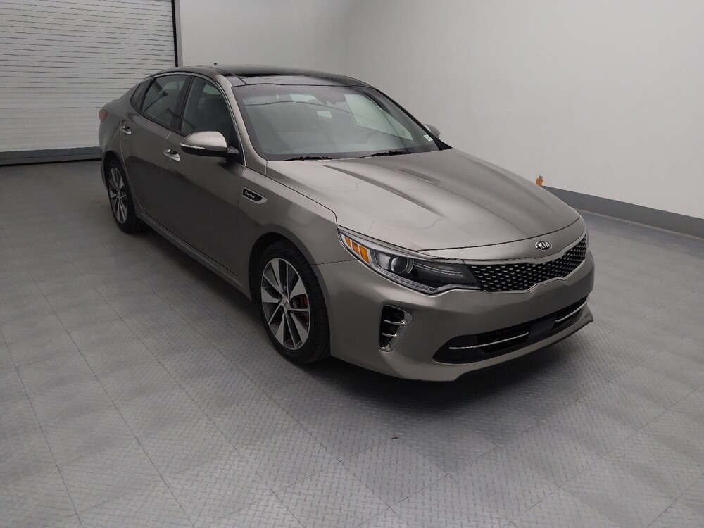 2016 Kia Optima in St. Louis, MO 63136 - 18108654 13