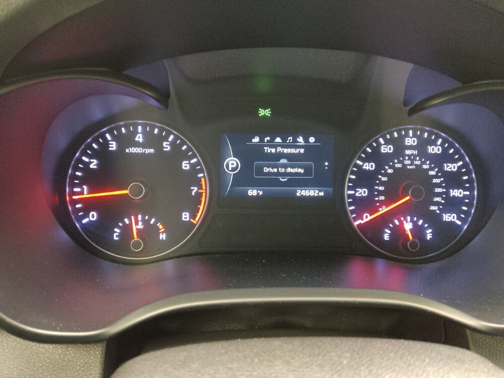 2016 Kia Optima in St. Louis, MO 63136 - 18108654 23