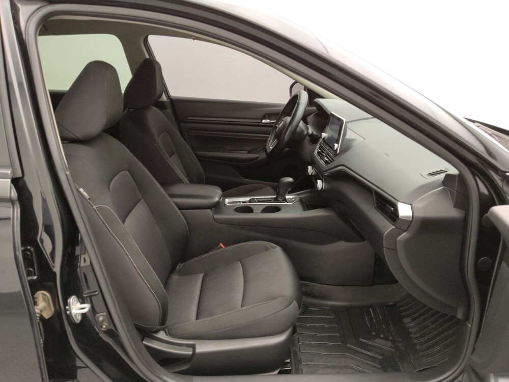 2019 Nissan Altima in Gladstone, MO 64118 - 18108655 21