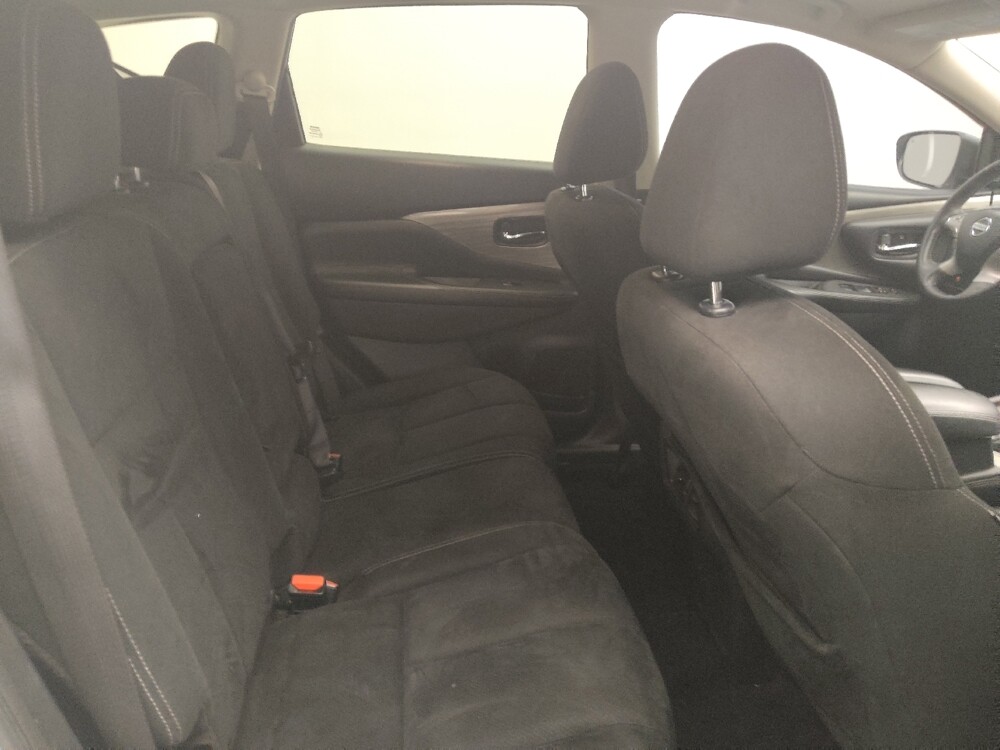 2018 Nissan Murano in Des Moines, IA 50310 - 18108659 19