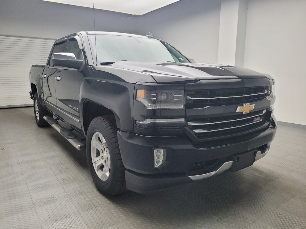 2017 Chevrolet Silverado 1500 in Eastpointe, MI 48021 - 18108666 13