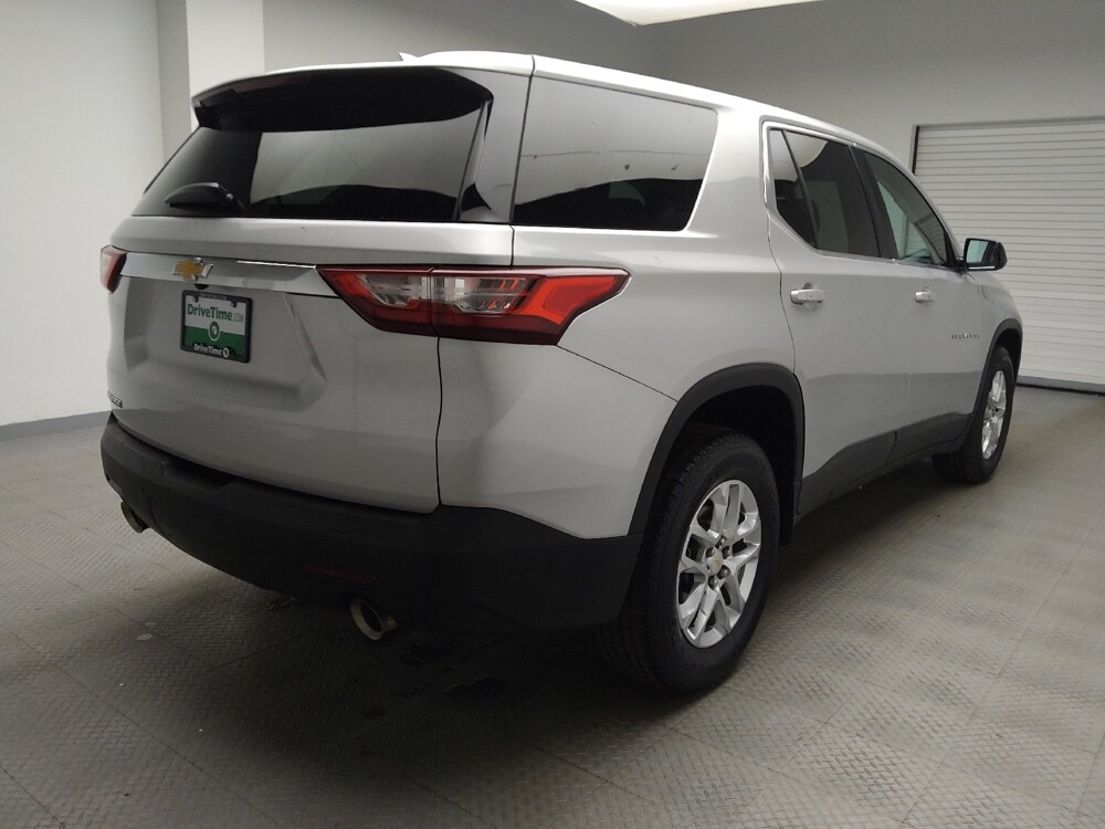2019 Chevrolet Traverse in Grand Rapids, MI 49508 - 18108667 9